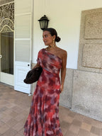 Vestido Largo Con Hombros Al Aire En Tonos Acuarela