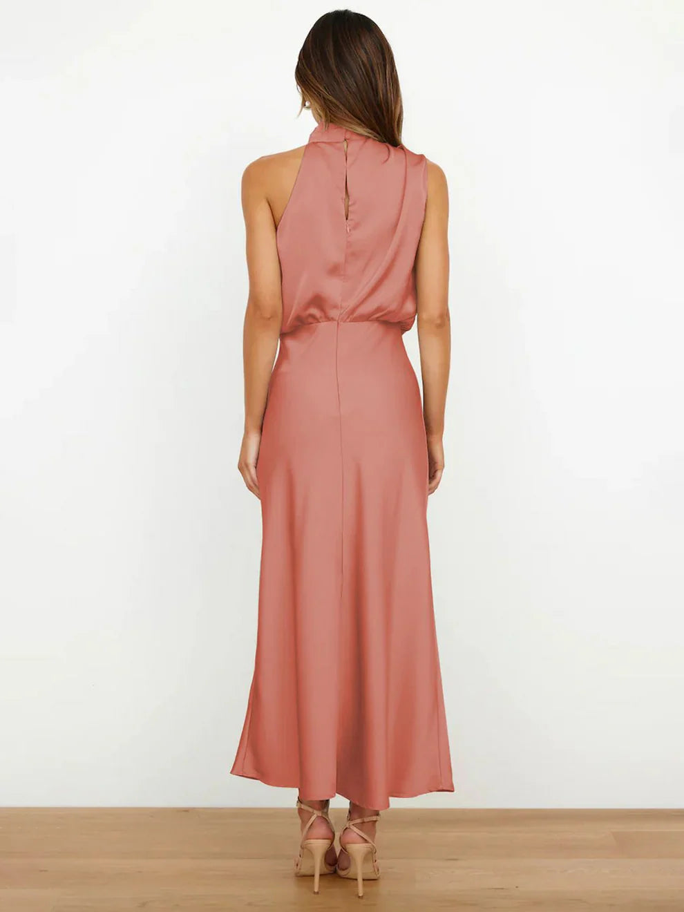 Marina | Vestido con escote americano