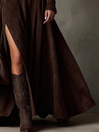 Vestido de Ante Sintético con Cuello Alto, Manga Larga y Abertura (Incluye cinturón)