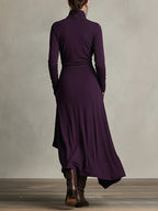 Georgia™ | Vestido maxi plisado asimétrico en color morado con cuello alto (collar no incluido)