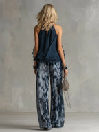Luna | Elegante conjunto de gasa con top de cuello alto y pantalones anchos estampados