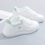 Zapatillas blancas chic de comodidad ligera